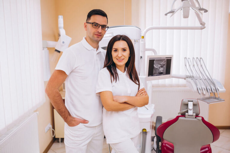 Ile zarabia dentysta w Polsce?